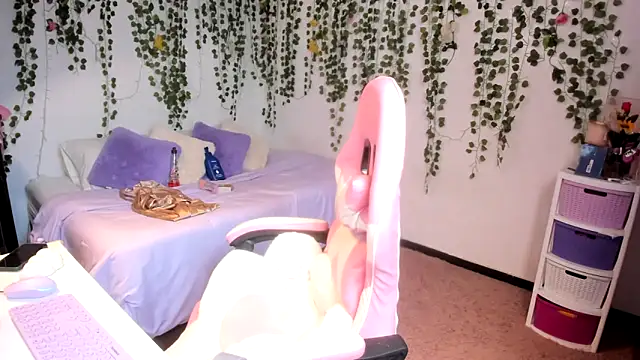 violeta milleer online show from October 23, 2025, 4:16 pm