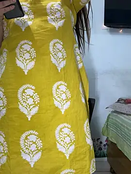 Snapshot of Preet_Kaur_69 chatting on May 27, 2026, 10:00 am Preet Kaur 69 online show from May 27, 2026, 10:00 am