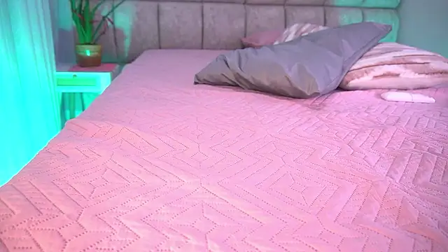 Snapshot of katy_rioss chatting on February 27, 2026, 12:05 pm katy rioss online show from February 27, 2026, 12:05 pm