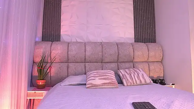 Snapshot of katy_rioss chatting on February 24, 2026, 11:55 am katy rioss online show from February 24, 2026, 11:55 am