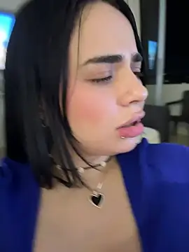 Snapshot of GeorginaJones chatting on February 4, 2025, 3:00 am GeorginaJones online show from February 4, 2025, 3:00 am