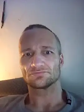 Snapshot of Markosio777 chatting on April 7, 2026, 3:52 am Markosio777 online show from April 7, 2026, 3:52 am