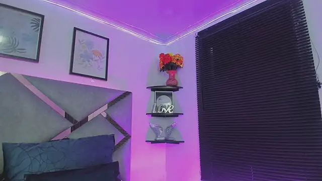 Snapshot of Keidy_rose chatting on September 25, 2025, 7:09 pm Keidy rose online show from September 25, 2025, 7:09 pm