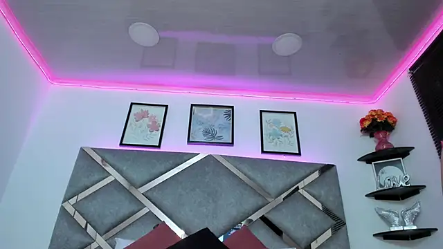 Snapshot of Keidy_rose chatting on March 11, 2025, 7:14 pm Keidy rose online show from March 11, 2025, 7:14 pm