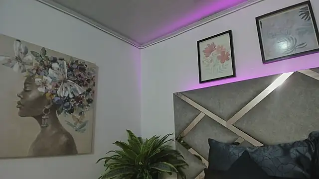 Snapshot of Keidy_rose chatting on October 3, 2025, 7:04 pm Keidy rose online show from October 3, 2025, 7:04 pm