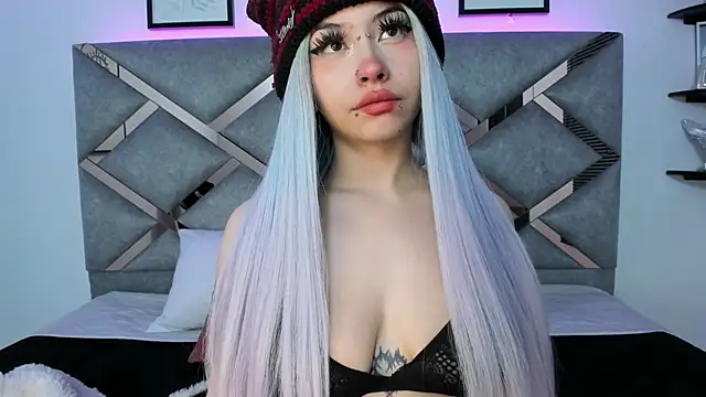 Snapshot of Keidy_rose chatting on February 27, 2025, 7:04 pm Keidy rose online show from February 27, 2025, 7:04 pm