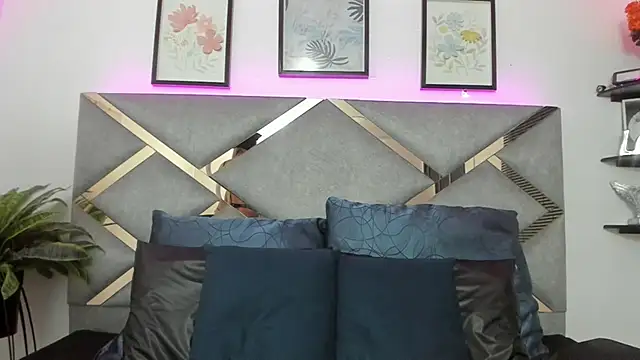 Snapshot of Keidy_rose chatting on October 7, 2025, 7:04 pm Keidy rose online show from October 7, 2025, 7:04 pm