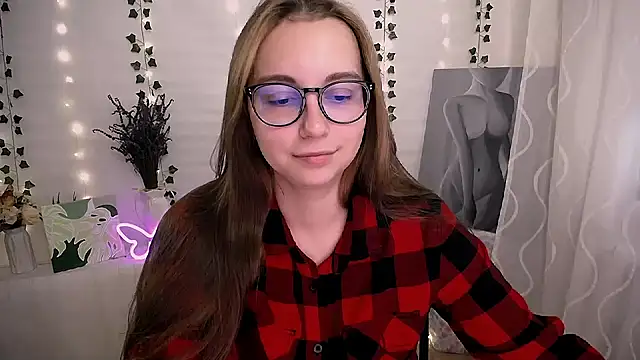 Snapshot of SweetPrincess_ chatting on September 10, 2025, 5:50 am SweetPrincess online show from September 10, 2025, 5:50 am