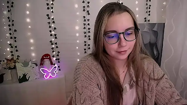 Snapshot of SweetPrincess_ chatting on October 4, 2025, 5:53 am SweetPrincess online show from October 4, 2025, 5:53 am