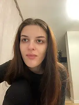 little belucci online show from March 16, 2025, 5:50 pm