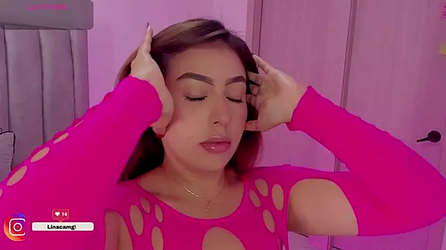 MaddyyLennon online show from March 22, 2026, 5:58 pm