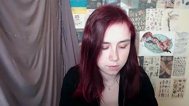 Snapshot of VeryVeryVeryShy_ chatting on September 24, 2025, 5:14 am VeryVeryVeryShy online show from September 24, 2025, 5:14 am