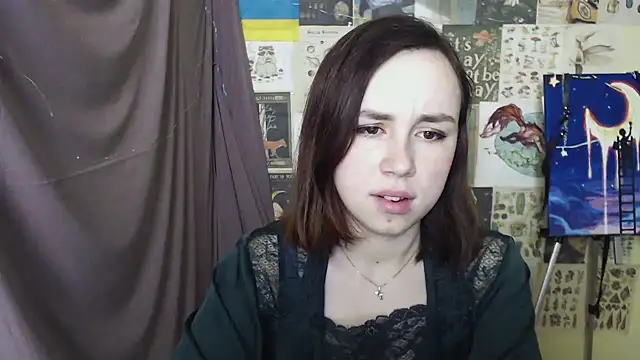 Snapshot of VeryVeryVeryShy_ chatting on March 22, 2025, 4:14 am VeryVeryVeryShy online show from March 22, 2025, 4:14 am