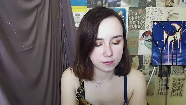 Snapshot of VeryVeryVeryShy_ chatting on March 1, 2025, 9:51 am VeryVeryVeryShy online show from March 1, 2025, 9:51 am