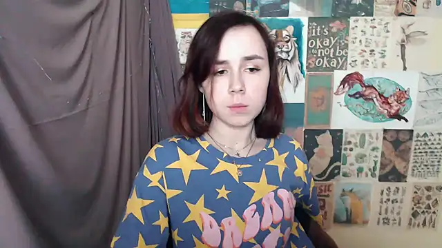 Snapshot of VeryVeryVeryShy_ chatting on February 4, 2025, 1:16 pm VeryVeryVeryShy online show from February 4, 2025, 1:16 pm