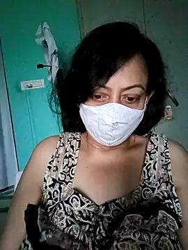 Snapshot of love_suman chatting on September 22, 2025, 12:49 am love suman online show from September 22, 2025, 12:49 am
