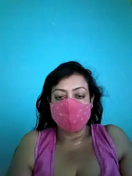 Snapshot of love_suman chatting on October 5, 2025, 2:35 am love suman online show from October 5, 2025, 2:35 am