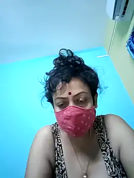 Snapshot of love_suman chatting on March 21, 2025, 3:46 pm love suman online show from March 21, 2025, 3:46 pm