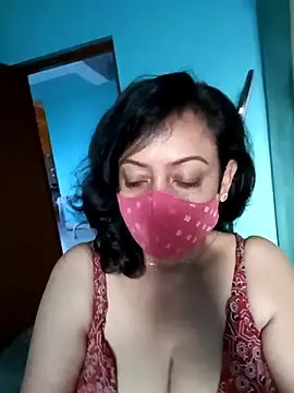 Snapshot of love_suman chatting on March 12, 2025, 1:14 am love suman online show from March 12, 2025, 1:14 am