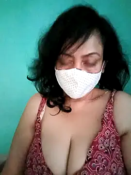 Snapshot of love_suman chatting on March 11, 2025, 1:05 am love suman online show from March 11, 2025, 1:05 am