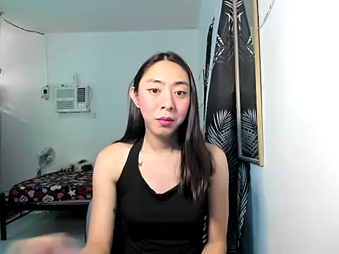 ErikaJayne4u online show from January 13, 2026, 5:22 am