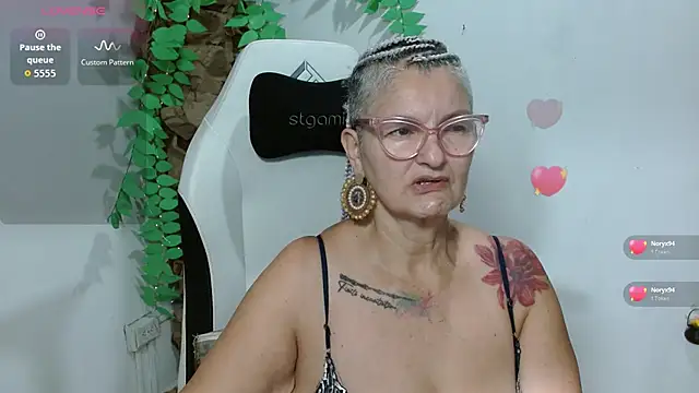 bety-cum2 online show from March 25, 2026, 9:19 am