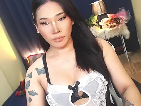 Ur Fantastic Lina online show from October 19, 2025, 3:59 pm