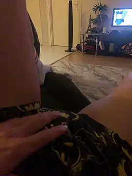 xsanchx online show from December 22, 2025, 12:16 pm