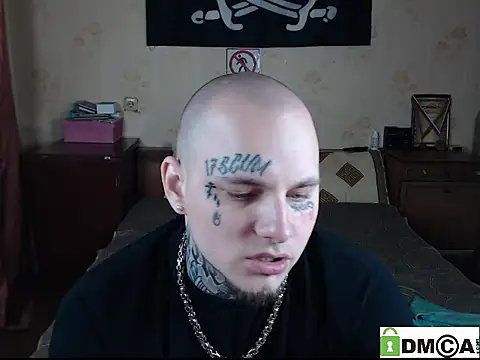 Keny Collins online show from December 5, 2025, 7:01 pm