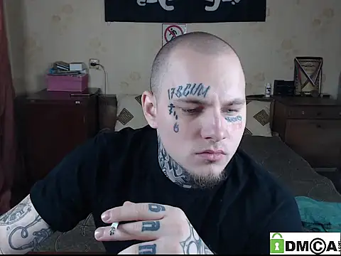 Keny Collins online show from December 3, 2025, 6:29 pm