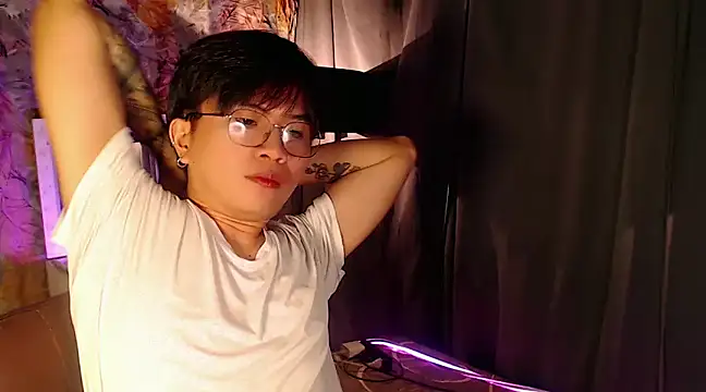 Snapshot of Sexy_Handsome_Drex chatting on January 28, 2025, 11:38 am Sexy Handsome Drex online show from January 28, 2025, 11:38 am