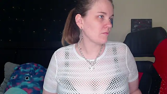 ToxicLilly online show from March 19, 2025, 8:23 am