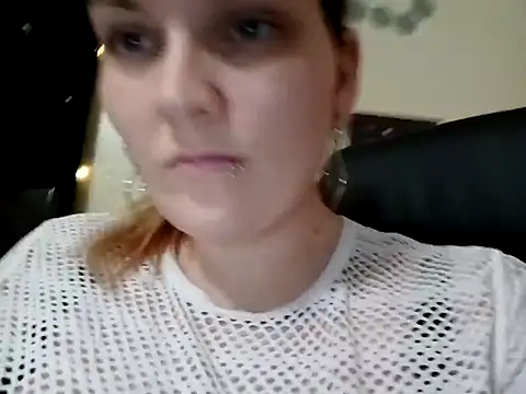 ToxicLilly online show from March 12, 2025, 10:05 am