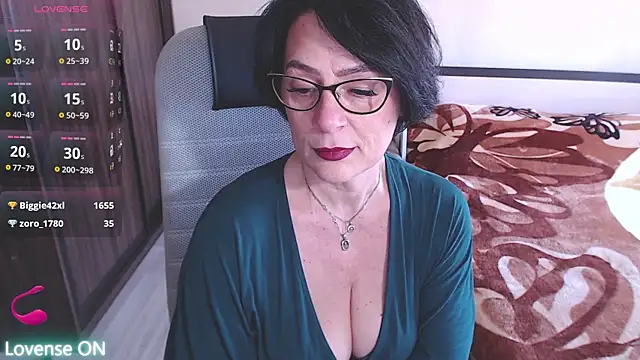 Snapshot of BelovedLady chatting on February 20, 2025, 8:50 am BelovedLady online show from February 20, 2025, 8:50 am