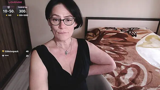 Snapshot of BelovedLady chatting on March 15, 2025, 3:29 am BelovedLady online show from March 15, 2025, 3:29 am