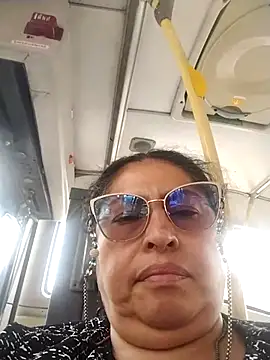 Snapshot of Keyla01_ chatting on February 27, 2025, 7:04 pm Keyla01 online show from February 27, 2025, 7:04 pm