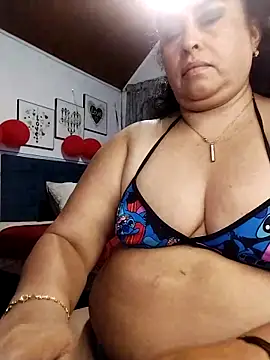 Snapshot of Keyla01_ chatting on March 10, 2025, 8:06 am Keyla01 online show from March 10, 2025, 8:06 am