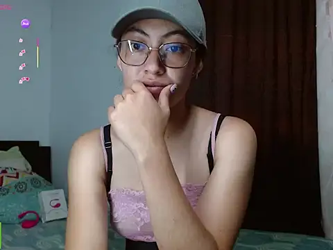 Olivia Bright online show from May 26, 2026, 9:57 pm