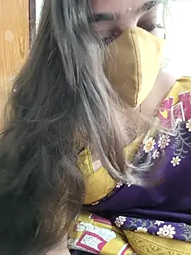 Snapshot of yoursana- chatting on March 1, 2026, 4:01 am yoursana- online show from March 1, 2026, 4:01 am