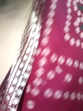 Snapshot of yoursana- chatting on February 18, 2026, 4:10 am yoursana- online show from February 18, 2026, 4:10 am