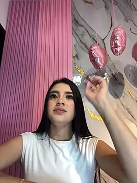 Victoria adaams online show from October 9, 2025, 9:26 pm