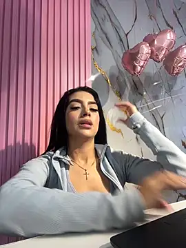 Victoria adaams online show from November 29, 2025, 9:59 pm