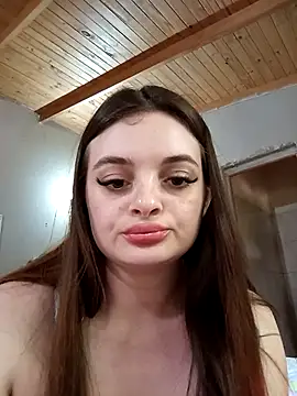 Emmacut online show from October 23, 2025, 4:27 pm