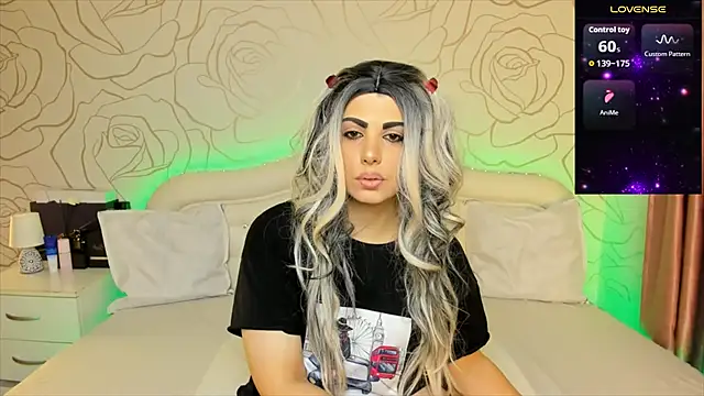 Elizabettalee online show from September 10, 2025, 6:18 pm