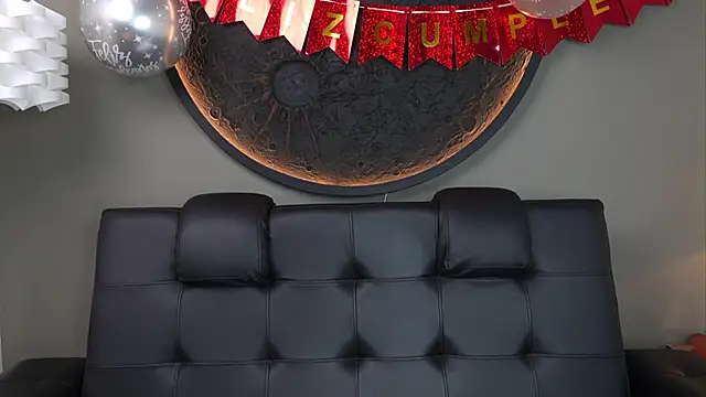 miss vaiolette online show from January 6, 2026, 11:14 am