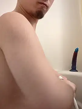 Snapshot of lioncake1221 chatting on April 5, 2026, 4:57 pm lioncake1221 online show from April 5, 2026, 4:57 pm