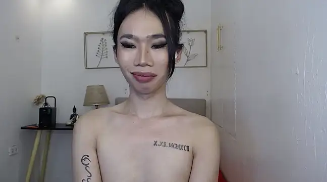 Snapshot of AsianFuckBuddies chatting on January 29, 2025, 12:35 pm AsianFuckBuddies online show from January 29, 2025, 12:35 pm