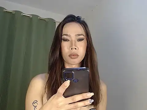 Snapshot of AsianFuckBuddies chatting on September 17, 2025, 9:06 pm AsianFuckBuddies online show from September 17, 2025, 9:06 pm