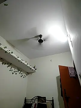 Swift2006 online show from March 26, 2026, 4:38 pm