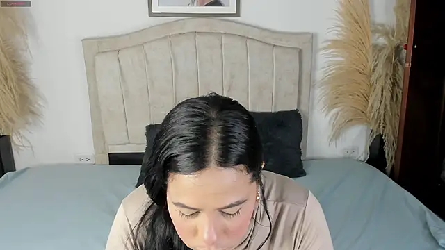 Bianka olivetto021 online show from February 18, 2026, 1:14 am